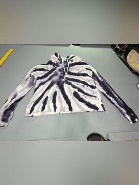 Black Purple & White Tie-Dye Hooded cropped boxy Sweatshirt